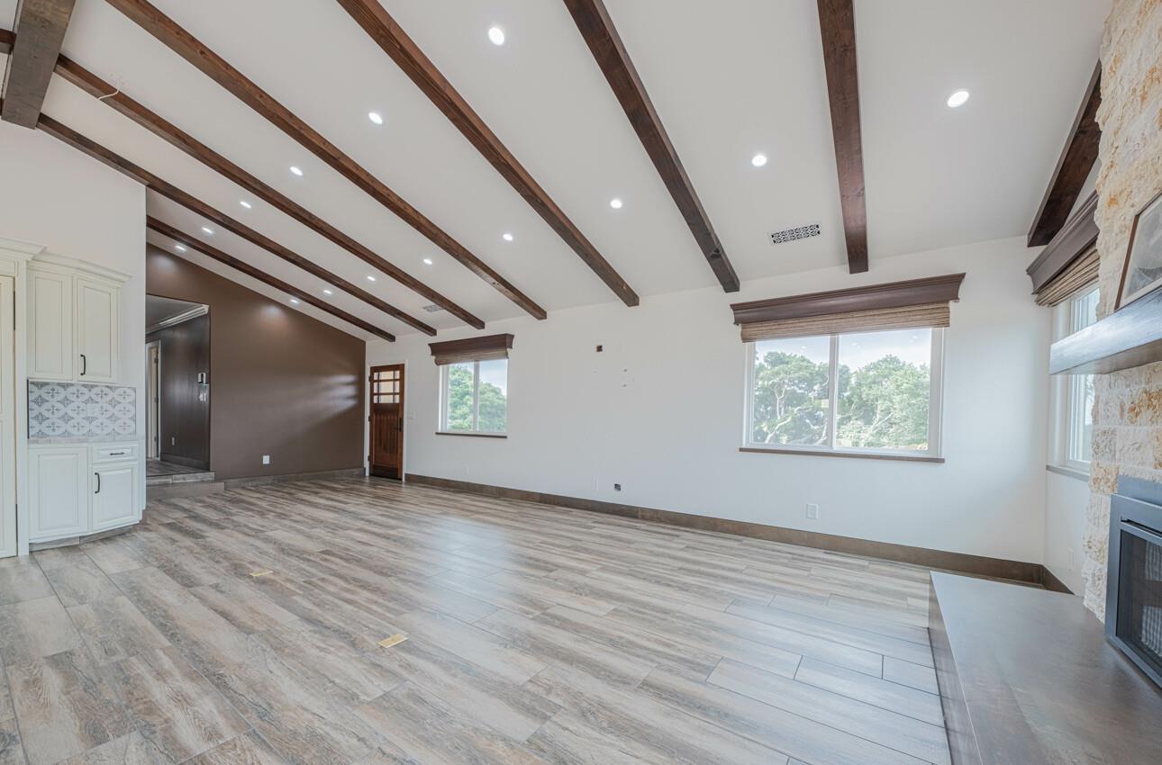 Detail Gallery Image 6 of 50 For 10883 Assisi Way, Salinas,  CA 93907 - 3 Beds | 2 Baths
