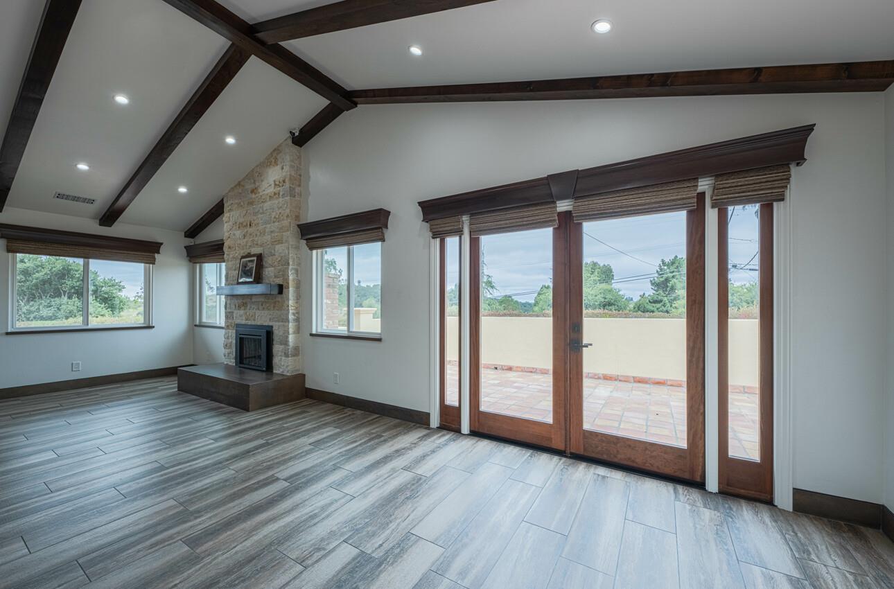Detail Gallery Image 8 of 50 For 10883 Assisi Way, Salinas,  CA 93907 - 3 Beds | 2 Baths