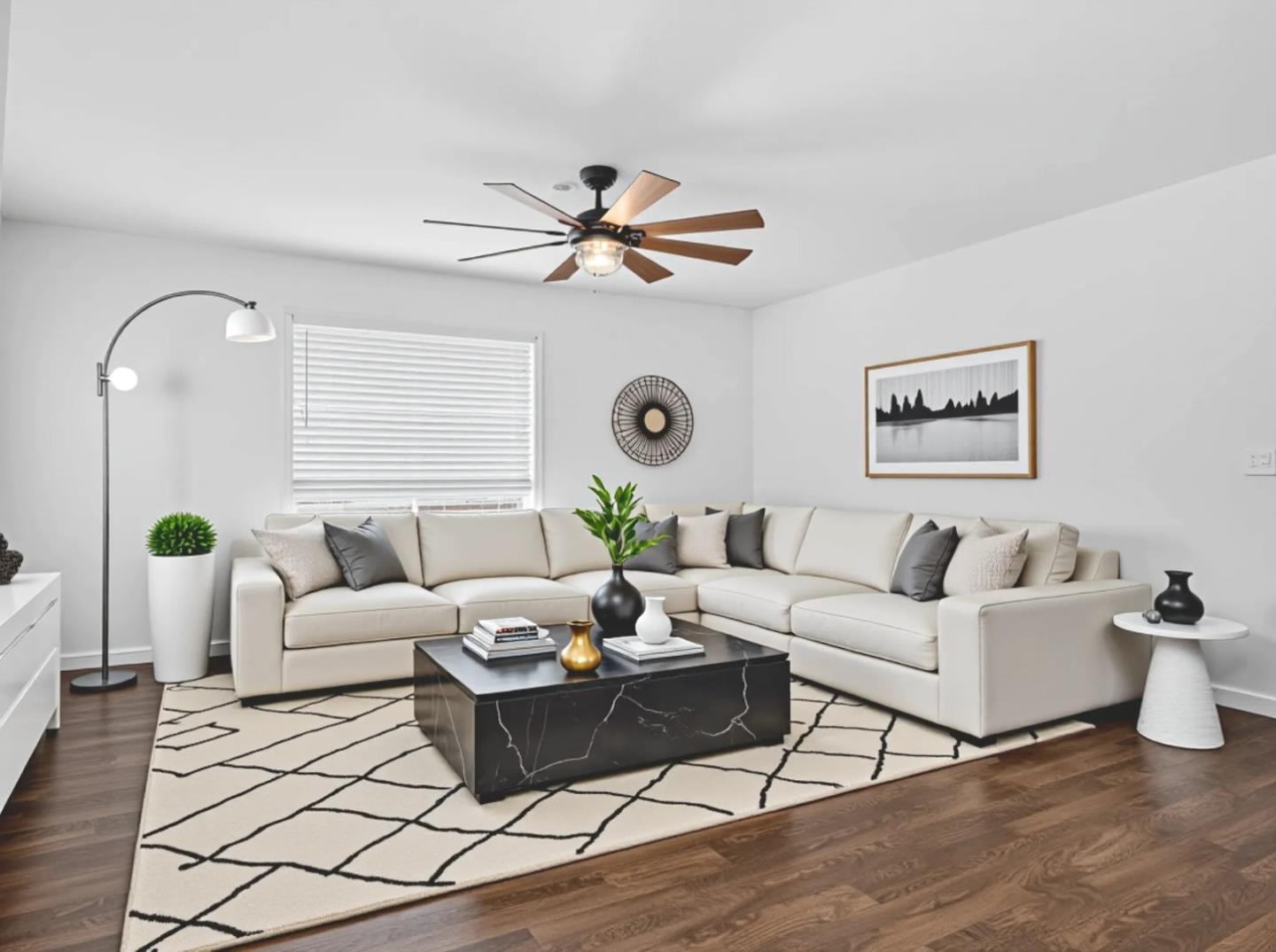 Detail Gallery Image 15 of 34 For 129 Kiwi St, Los Banos,  CA 93635 - 3 Beds | 1/1 Baths