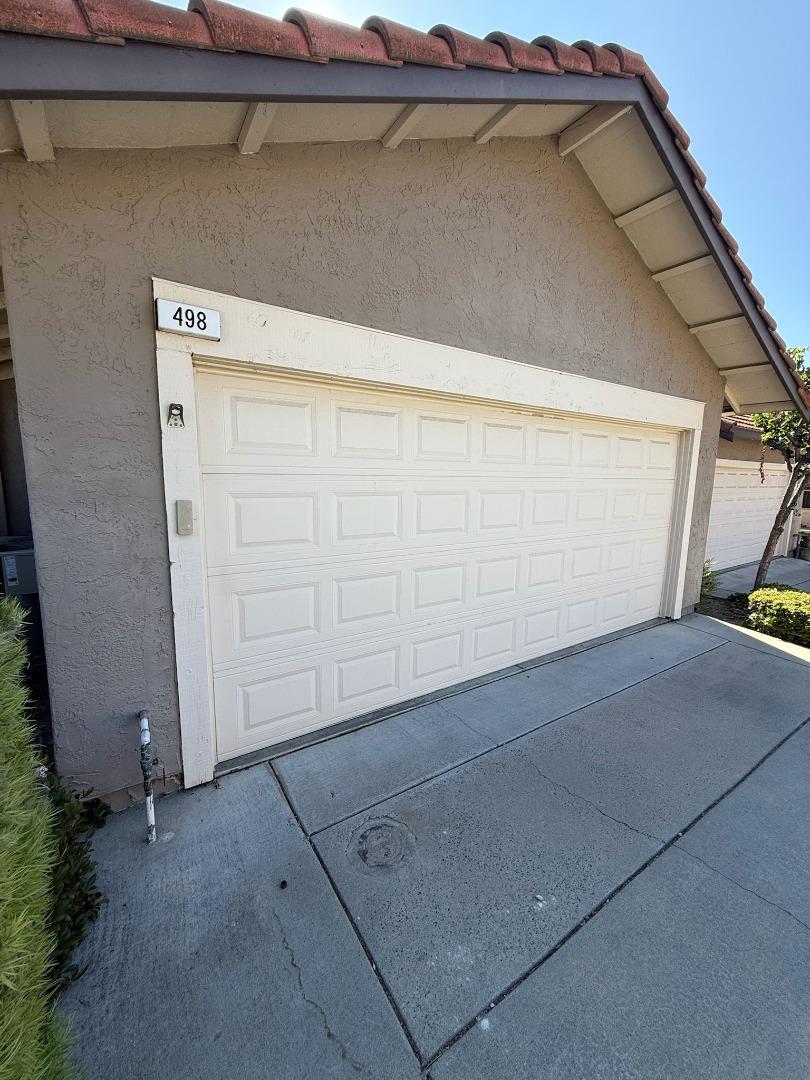 Detail Gallery Image 3 of 3 For 498 Verano Ct, San Jose,  CA 95111 - 3 Beds | 2/1 Baths