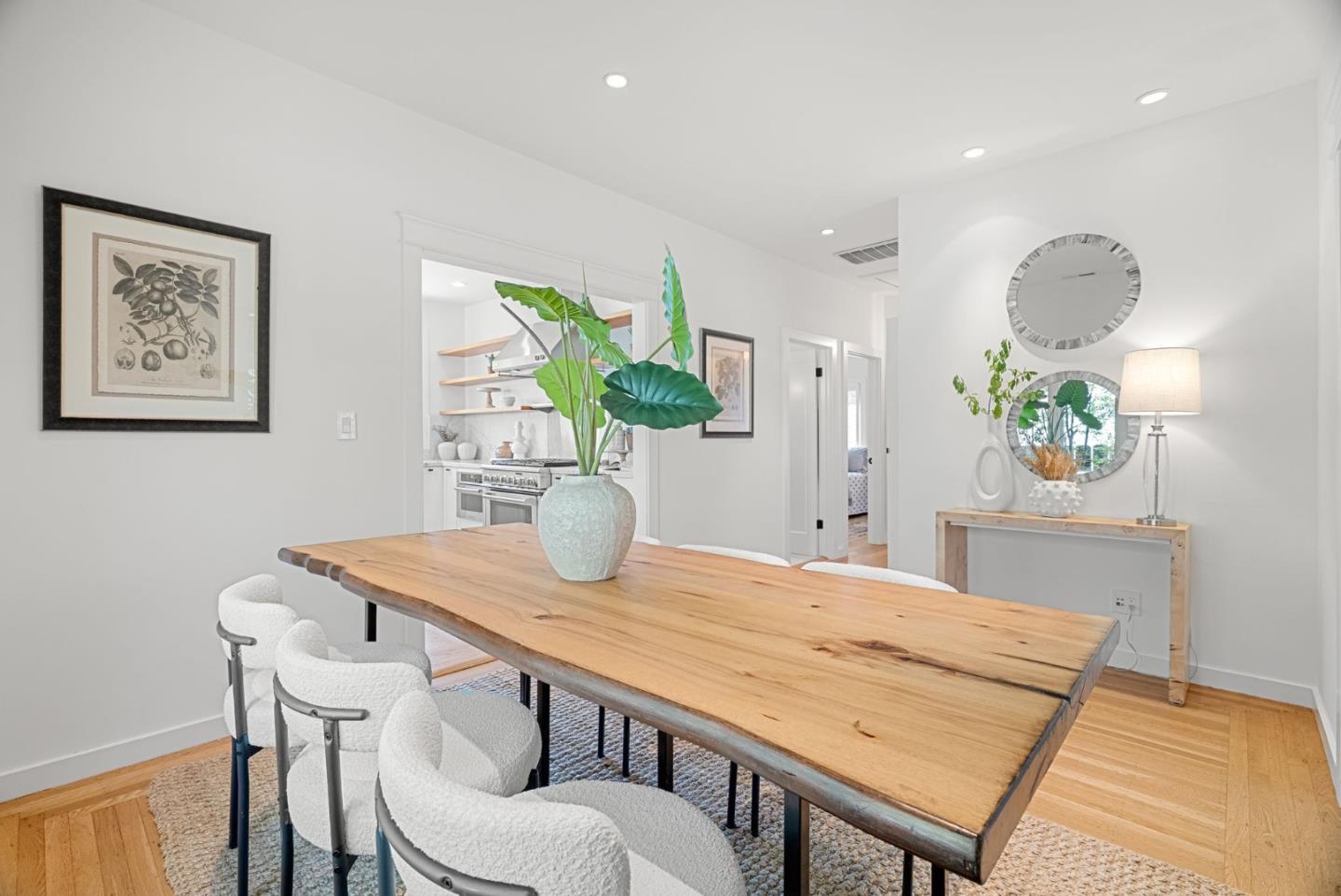Detail Gallery Image 10 of 39 For 1223 Rhus St, San Mateo,  CA 94402 - 2 Beds | 1 Baths