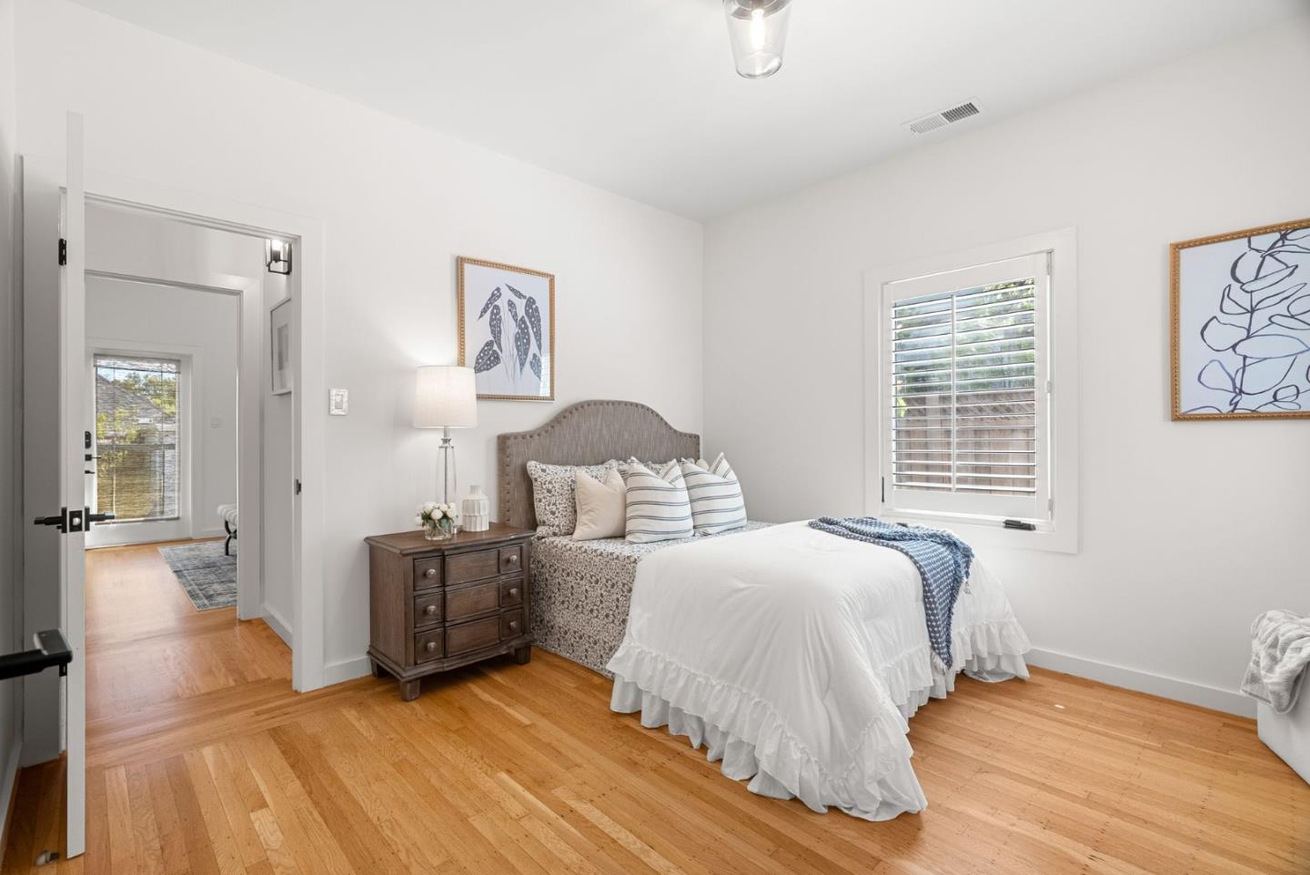 Detail Gallery Image 19 of 39 For 1223 Rhus St, San Mateo,  CA 94402 - 2 Beds | 1 Baths