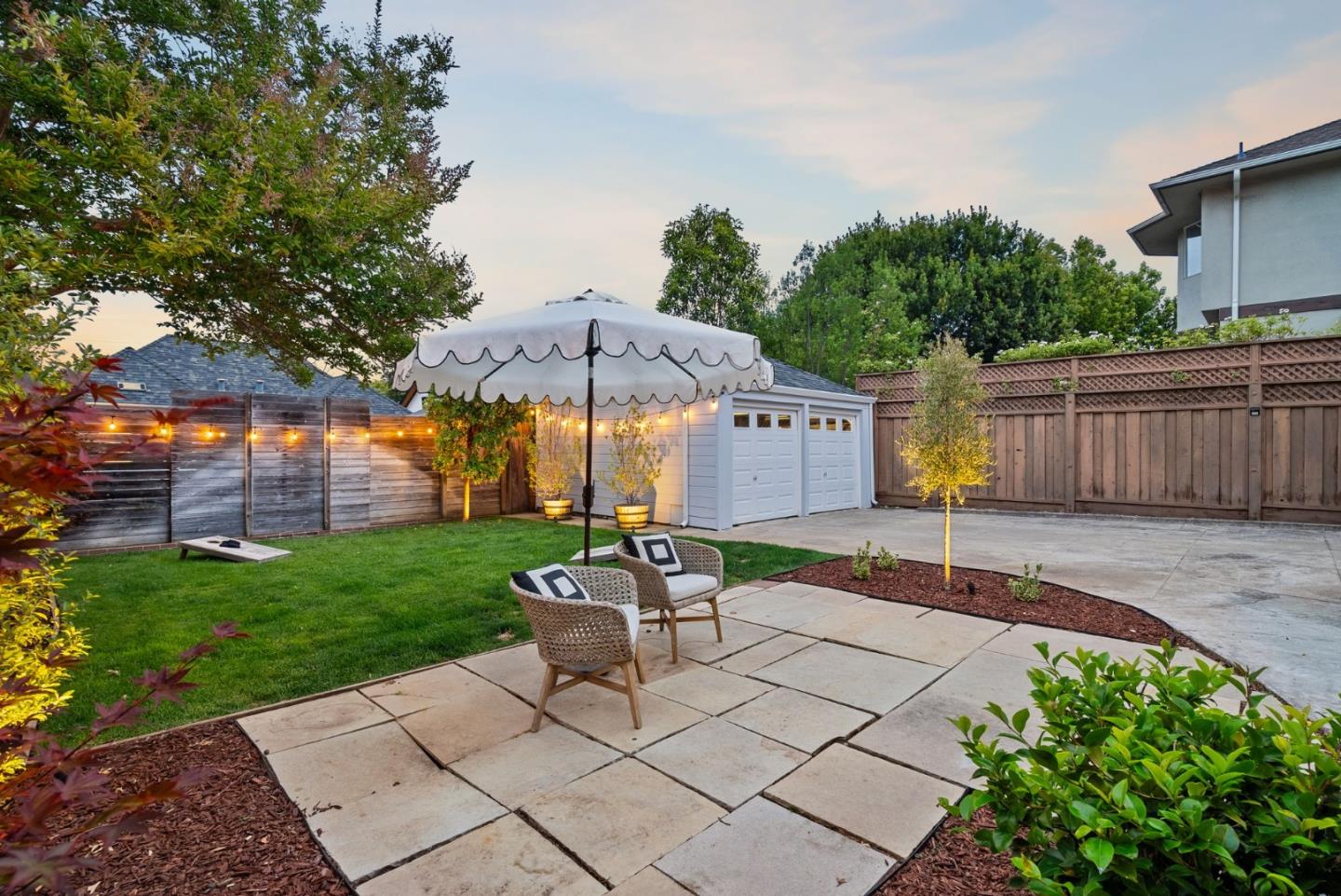 Detail Gallery Image 31 of 39 For 1223 Rhus St, San Mateo,  CA 94402 - 2 Beds | 1 Baths
