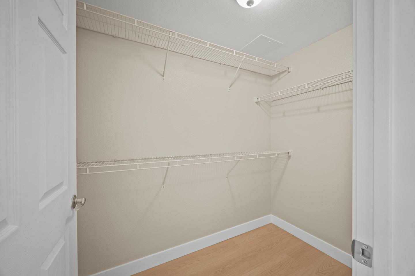 Detail Gallery Image 17 of 30 For 809 Auzerais Ave #429,  San Jose,  CA 95126 - 2 Beds | 2 Baths