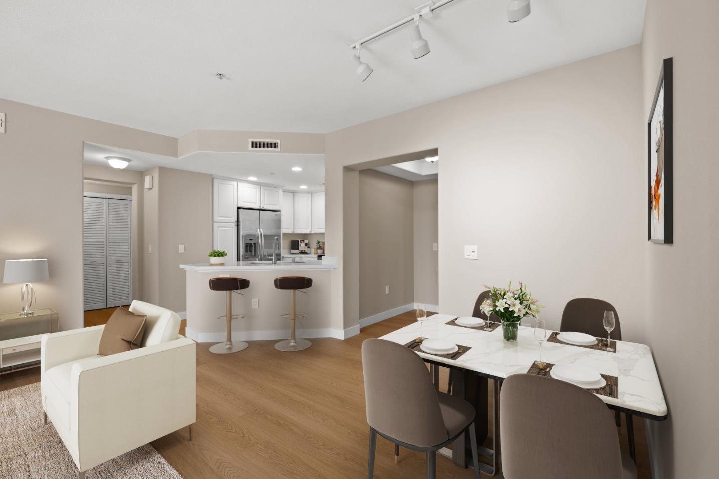 Detail Gallery Image 8 of 30 For 809 Auzerais Ave #429,  San Jose,  CA 95126 - 2 Beds | 2 Baths