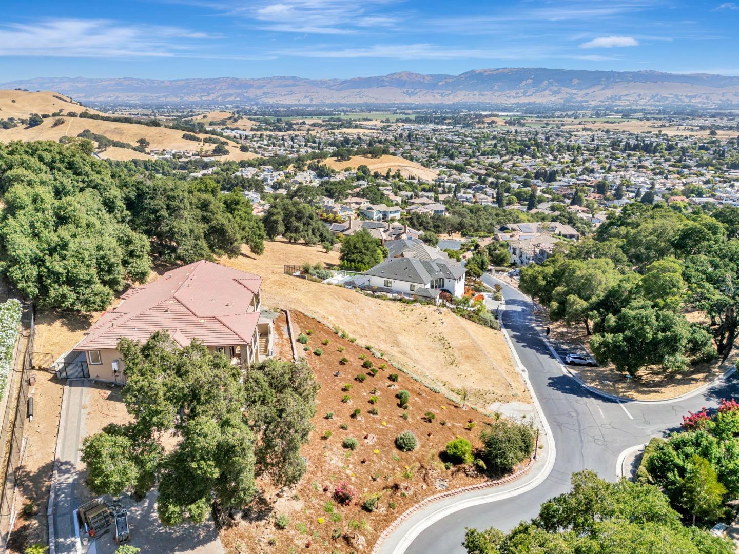 Detail Gallery Image 20 of 26 For 8745 Wild Iris Dr, Gilroy,  CA 95020 - – Beds | – Baths