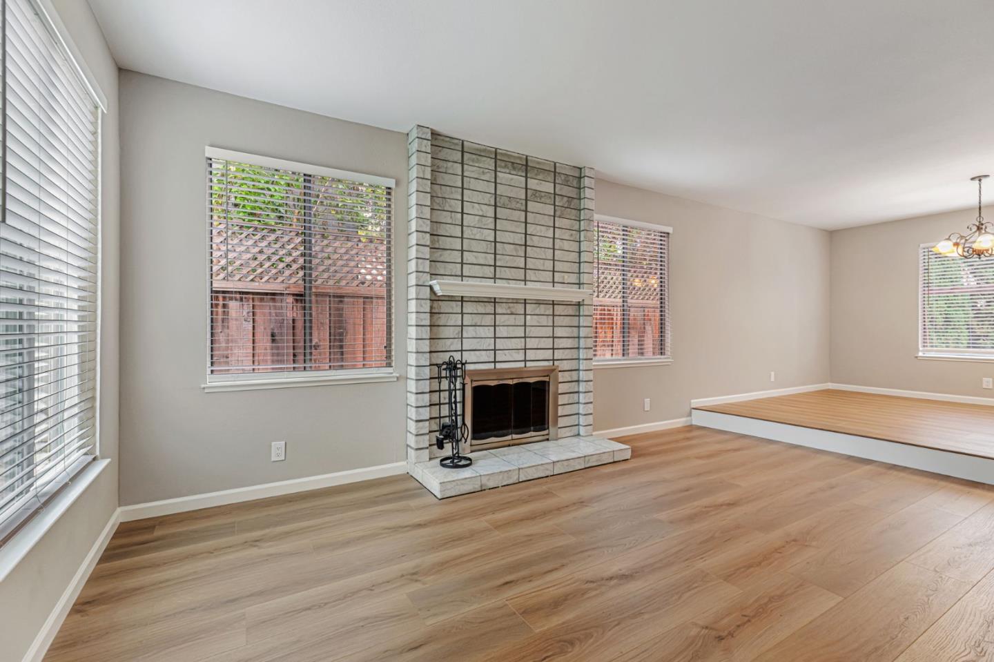 Detail Gallery Image 10 of 71 For 6441 Cottle Rd, San Jose,  CA 95123 - 4 Beds | 2/1 Baths
