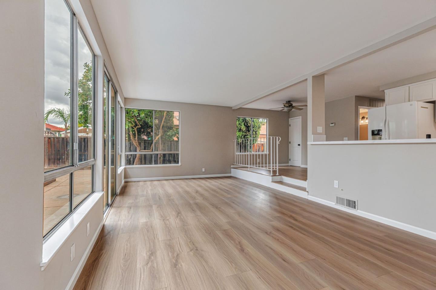 Detail Gallery Image 17 of 71 For 6441 Cottle Rd, San Jose,  CA 95123 - 4 Beds | 2/1 Baths
