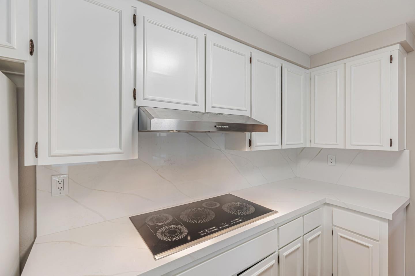 Detail Gallery Image 23 of 71 For 6441 Cottle Rd, San Jose,  CA 95123 - 4 Beds | 2/1 Baths