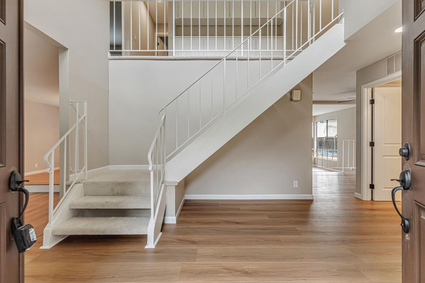 Detail Gallery Image 7 of 71 For 6441 Cottle Rd, San Jose,  CA 95123 - 4 Beds | 2/1 Baths