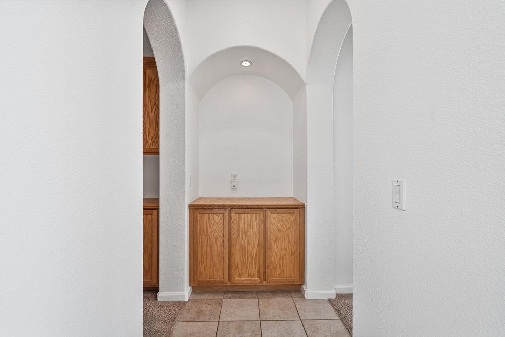 Detail Gallery Image 21 of 47 For 256 Murano St, Los Banos,  CA 93635 - 4 Beds | 2 Baths