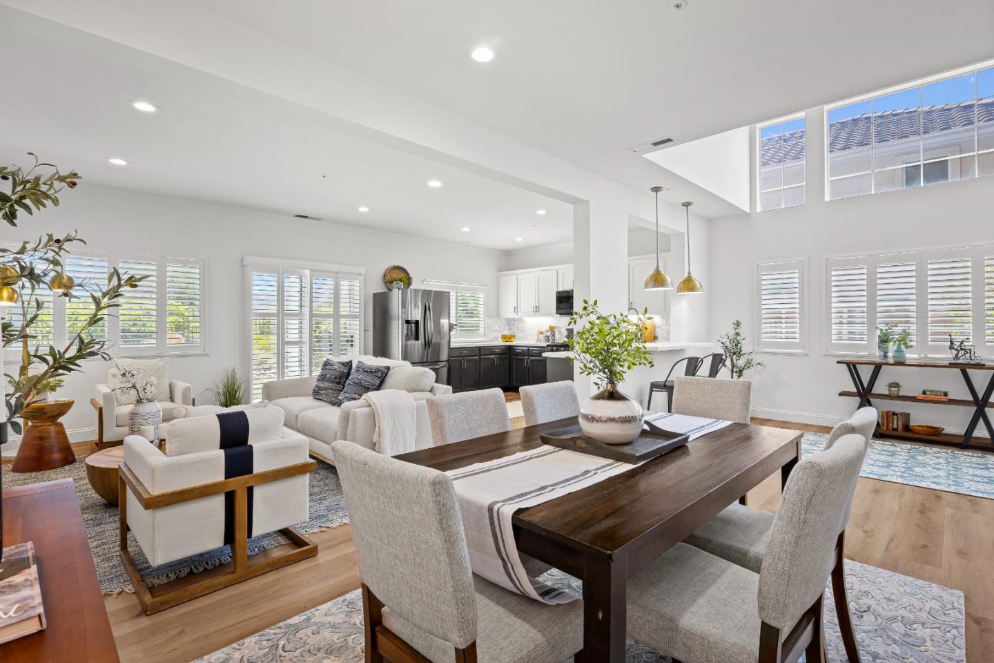Detail Gallery Image 12 of 59 For 25365 Jasmine Ct, Salinas,  CA 93908 - 3 Beds | 2/1 Baths
