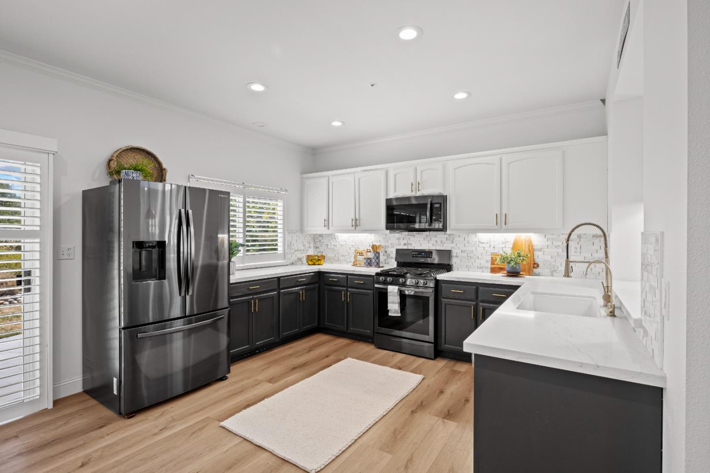 Detail Gallery Image 20 of 59 For 25365 Jasmine Ct, Salinas,  CA 93908 - 3 Beds | 2/1 Baths