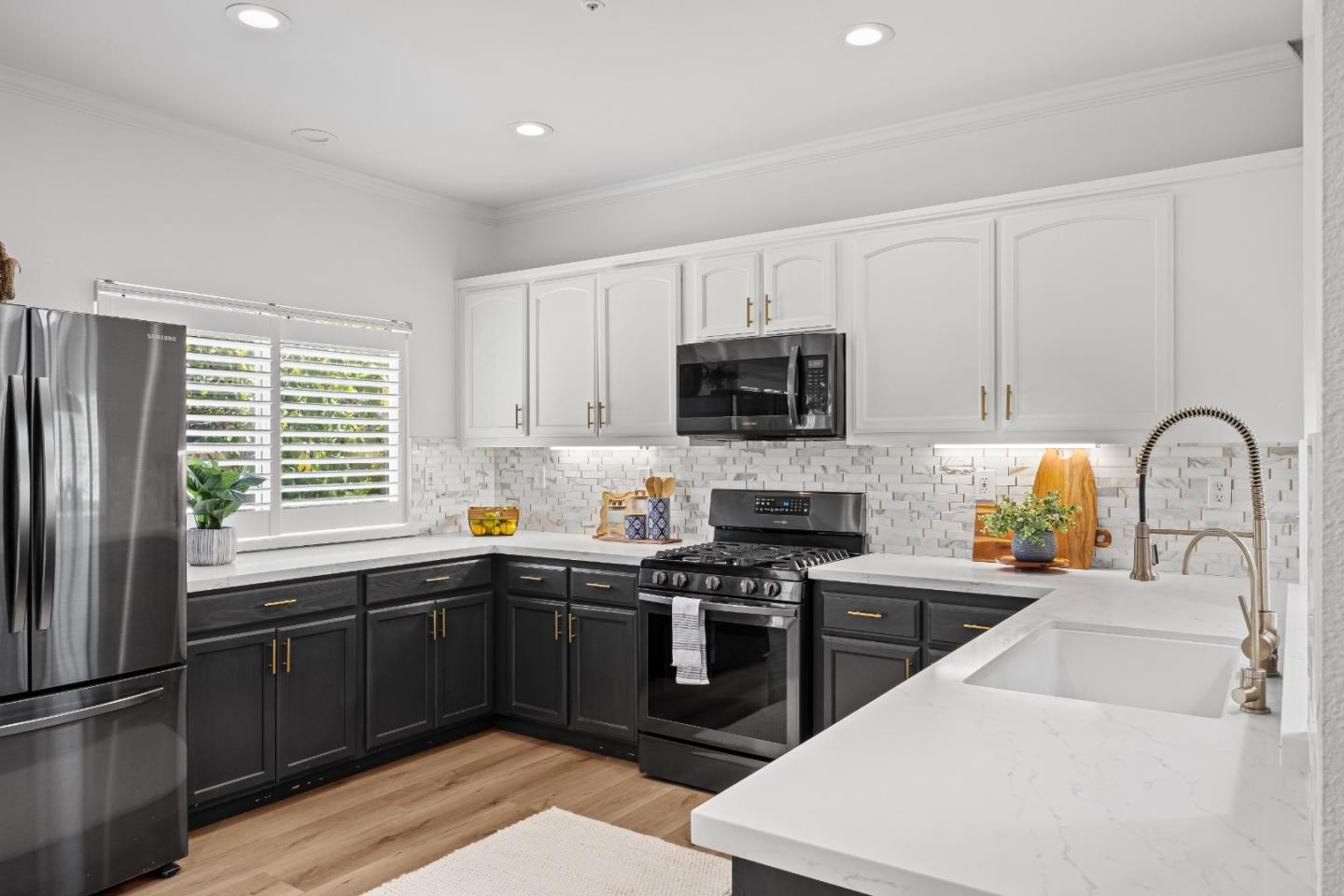 Detail Gallery Image 22 of 59 For 25365 Jasmine Ct, Salinas,  CA 93908 - 3 Beds | 2/1 Baths