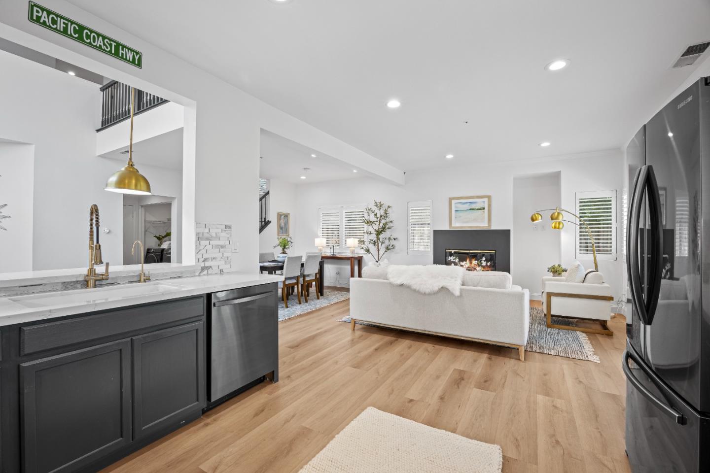 Detail Gallery Image 24 of 59 For 25365 Jasmine Ct, Salinas,  CA 93908 - 3 Beds | 2/1 Baths