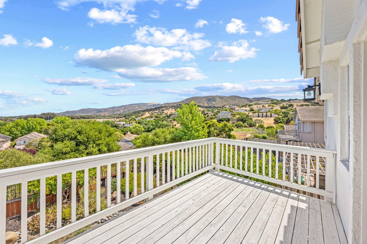 Detail Gallery Image 34 of 59 For 25365 Jasmine Ct, Salinas,  CA 93908 - 3 Beds | 2/1 Baths
