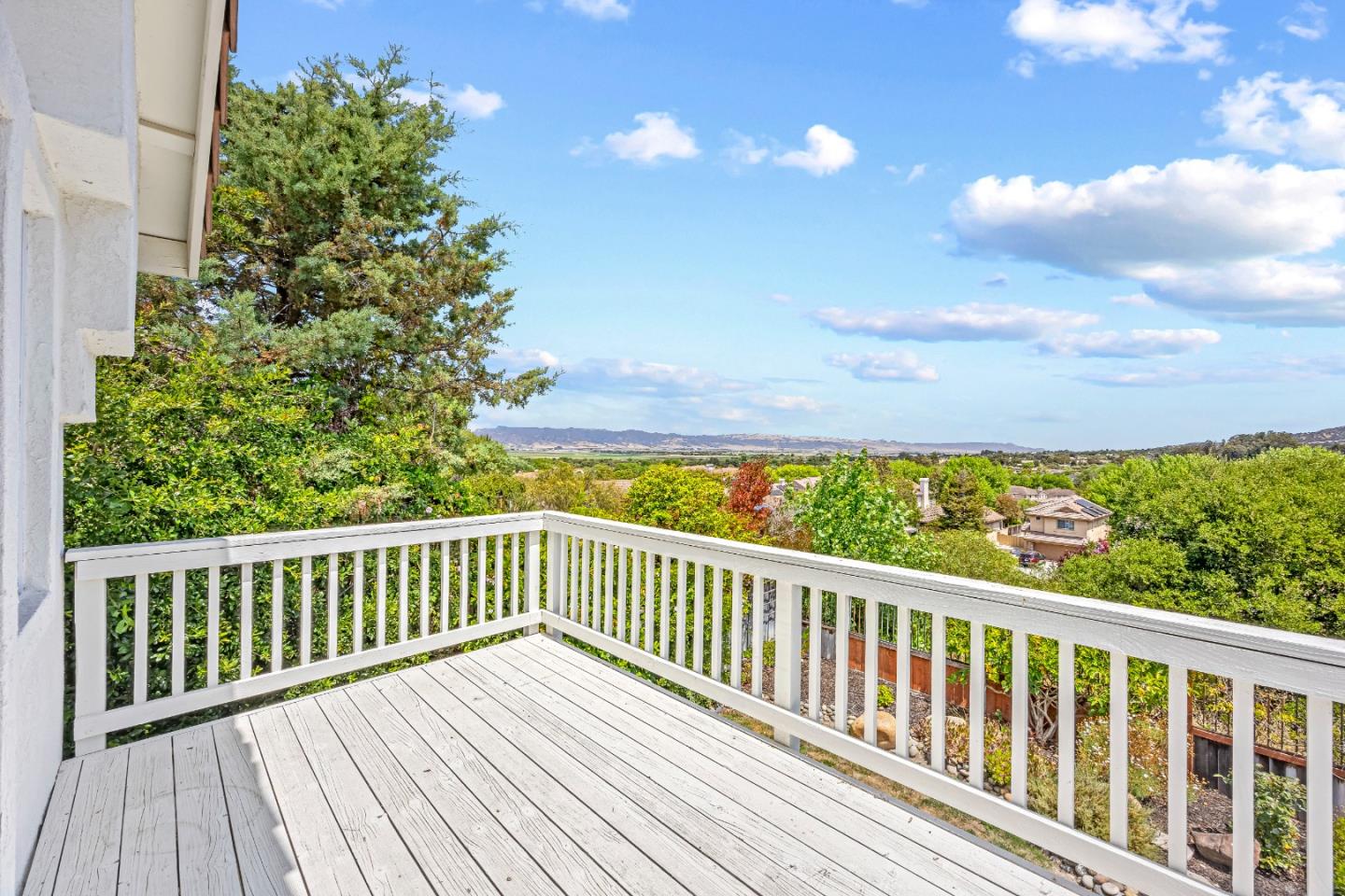Detail Gallery Image 35 of 59 For 25365 Jasmine Ct, Salinas,  CA 93908 - 3 Beds | 2/1 Baths