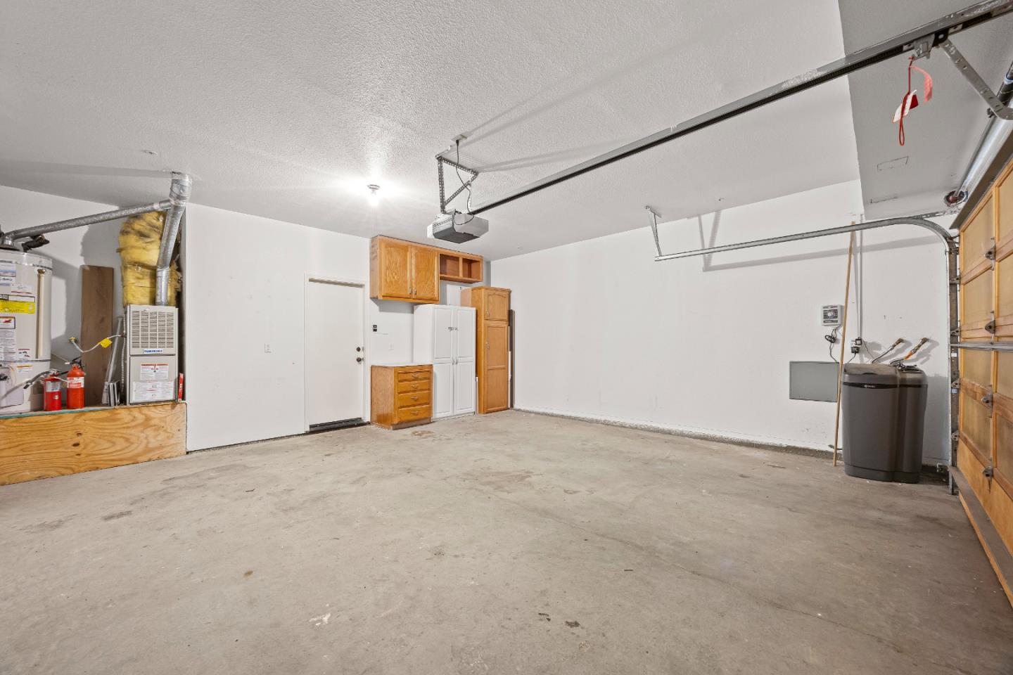 Detail Gallery Image 47 of 59 For 25365 Jasmine Ct, Salinas,  CA 93908 - 3 Beds | 2/1 Baths