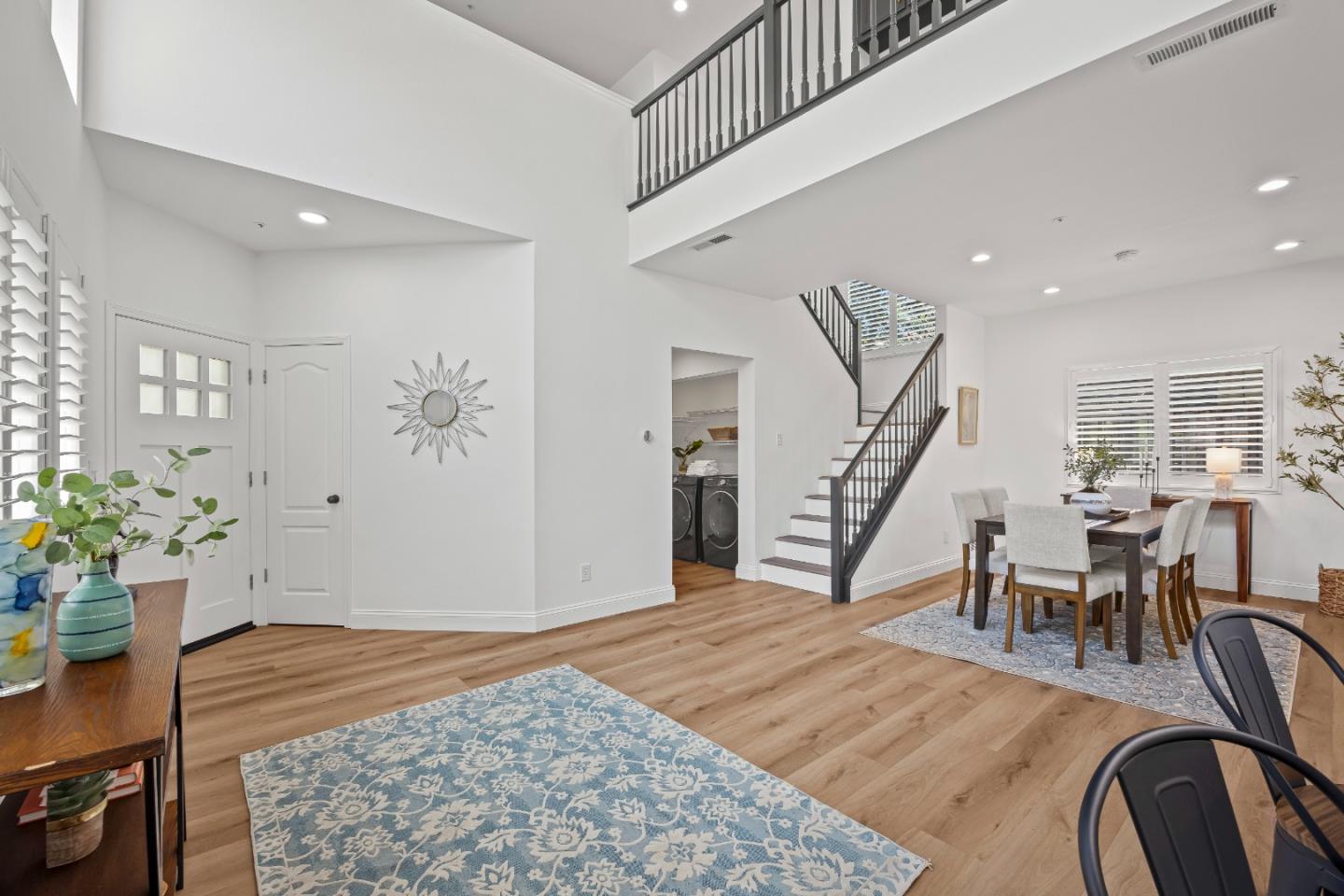Detail Gallery Image 9 of 59 For 25365 Jasmine Ct, Salinas,  CA 93908 - 3 Beds | 2/1 Baths