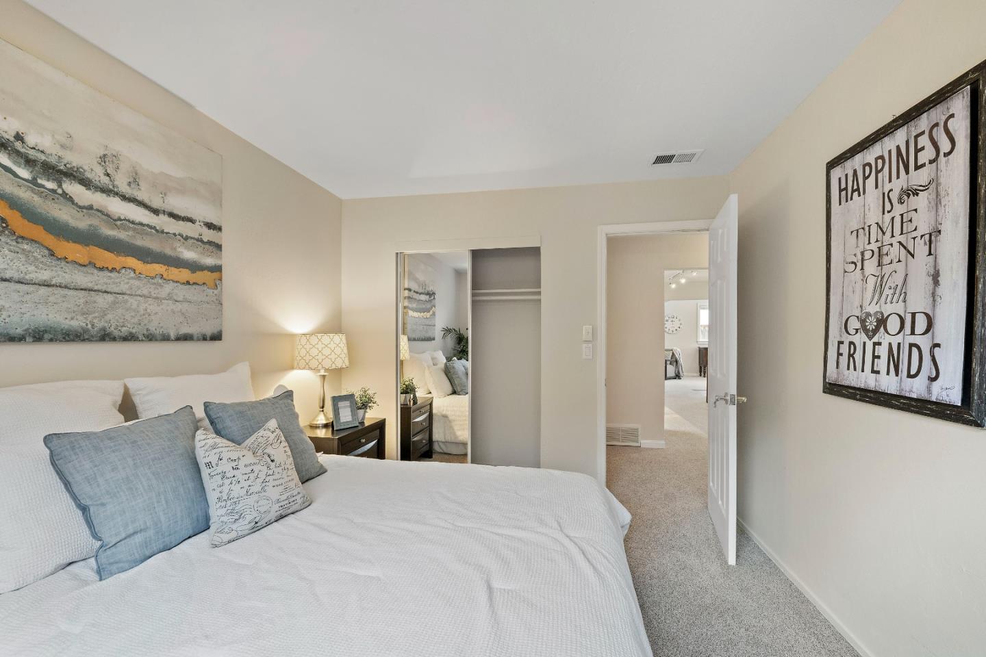 Detail Gallery Image 13 of 43 For 708 Blackfoot Ct, San Jose,  CA 95123 - 4 Beds | 2/1 Baths