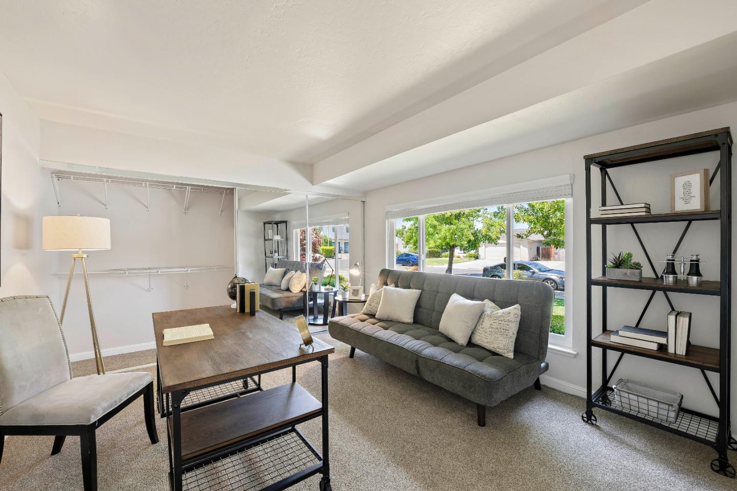 Detail Gallery Image 7 of 43 For 708 Blackfoot Ct, San Jose,  CA 95123 - 4 Beds | 2/1 Baths