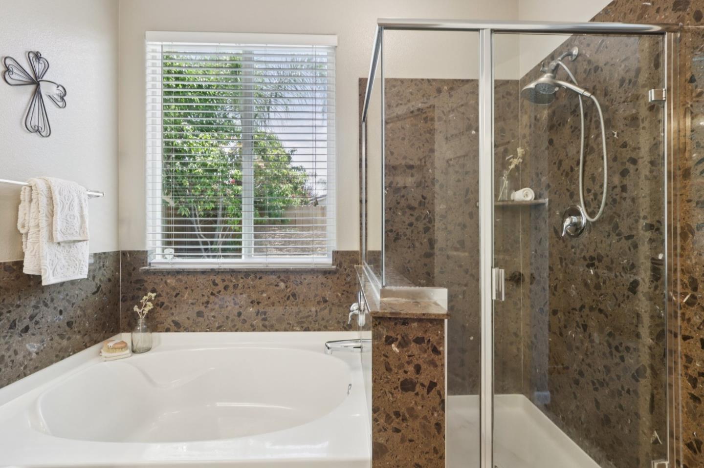Detail Gallery Image 26 of 32 For 812 Geronimo St, Gilroy,  CA 95020 - 4 Beds | 2 Baths