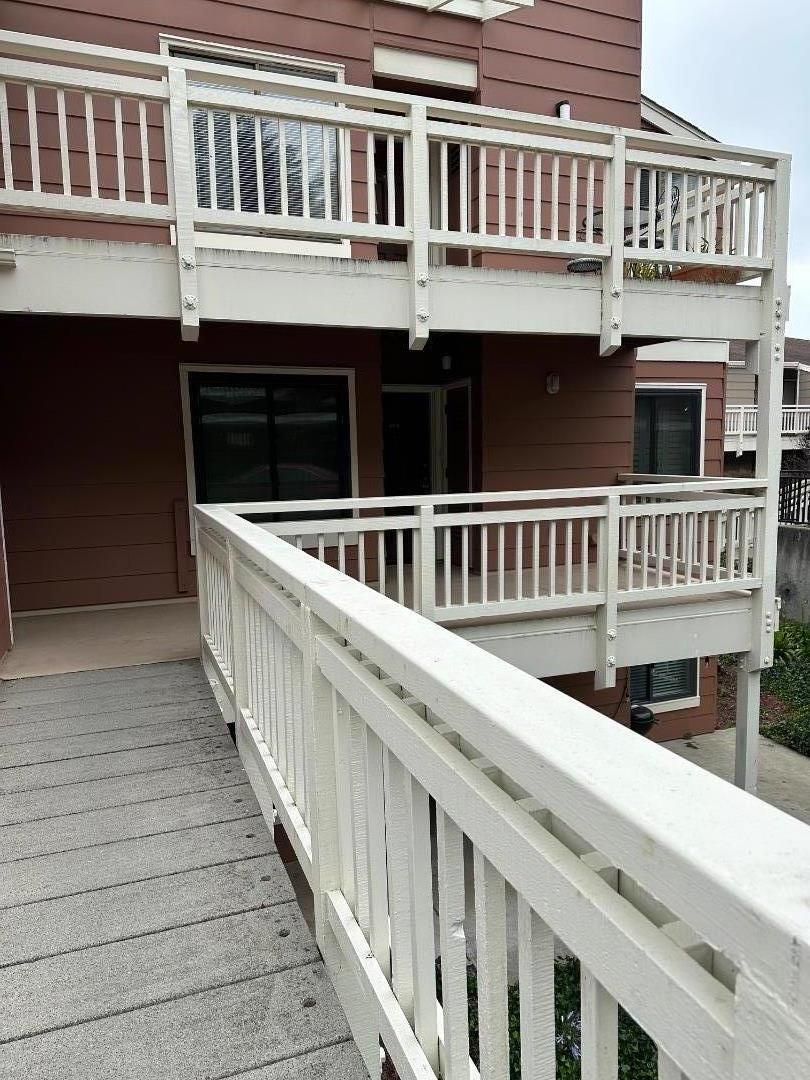 Detail Gallery Image 3 of 48 For 808 Red Leaf Ct, San Francisco,  CA 94134 - 2 Beds | 2 Baths