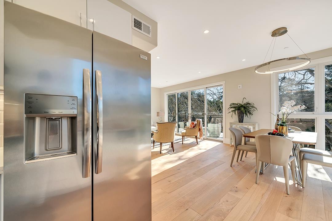 Detail Gallery Image 8 of 38 For 1667 San Carlos Ave #301,  San Carlos,  CA 94070 - 2 Beds | 2 Baths