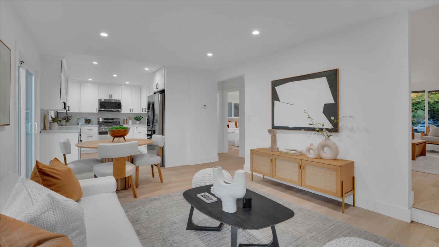 Detail Gallery Image 11 of 27 For 461 Mccamish Ct, San Jose,  CA 95123 - 4 Beds | 2 Baths