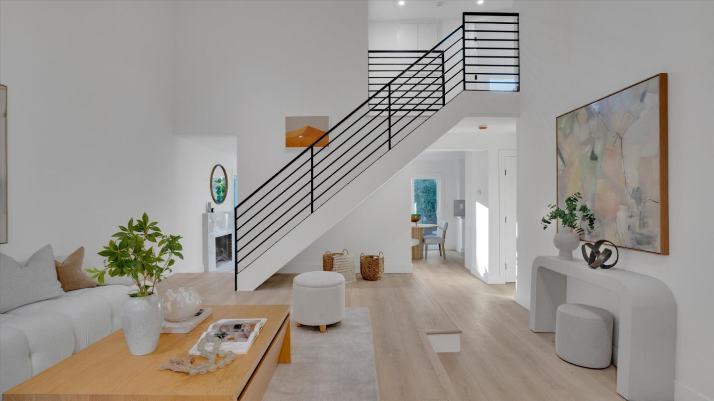 Detail Gallery Image 5 of 27 For 461 Mccamish Ct, San Jose,  CA 95123 - 4 Beds | 2 Baths