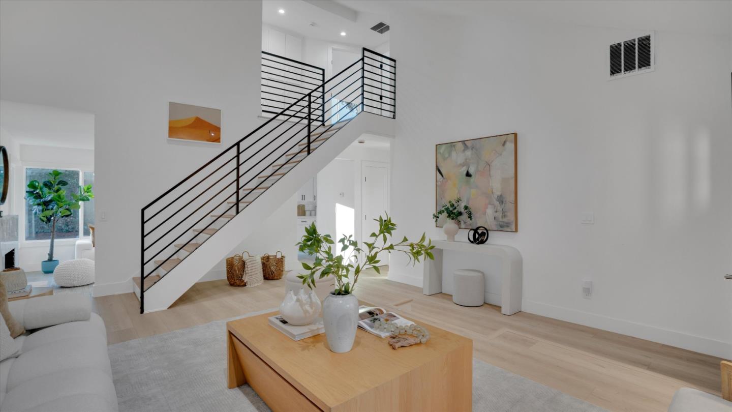 Detail Gallery Image 7 of 27 For 461 Mccamish Ct, San Jose,  CA 95123 - 4 Beds | 2 Baths