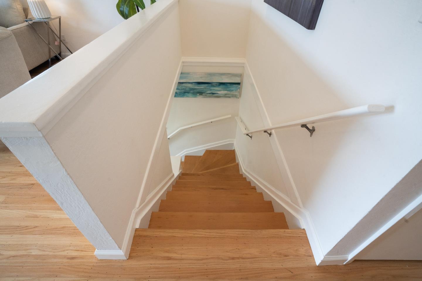 Detail Gallery Image 33 of 56 For 16 Canterbury Ave, Daly City,  CA 94015 - 4 Beds | 2 Baths