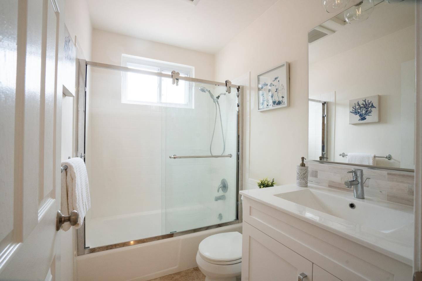 Detail Gallery Image 47 of 56 For 16 Canterbury Ave, Daly City,  CA 94015 - 4 Beds | 2 Baths