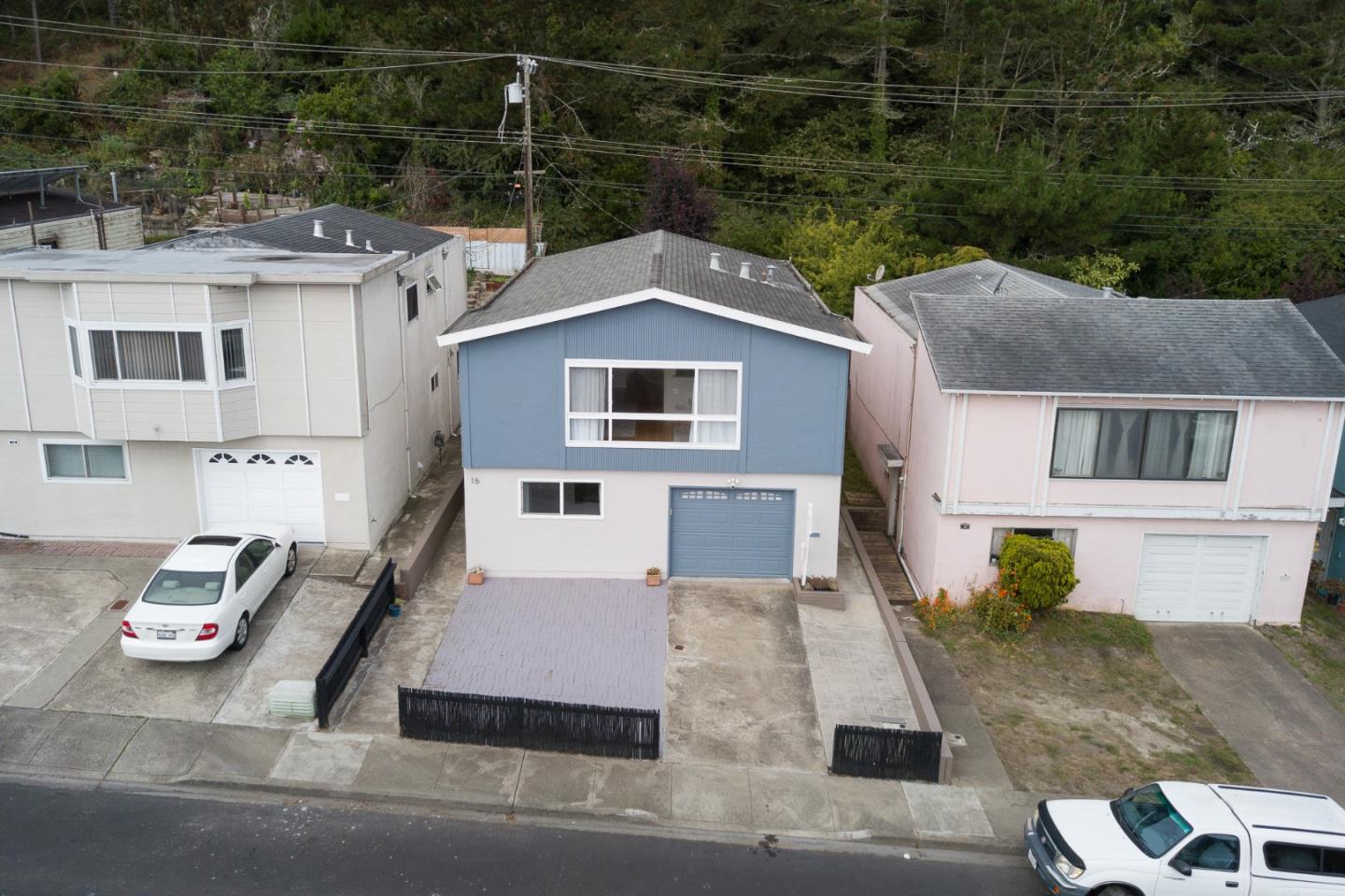 Detail Gallery Image 9 of 56 For 16 Canterbury Ave, Daly City,  CA 94015 - 4 Beds | 2 Baths