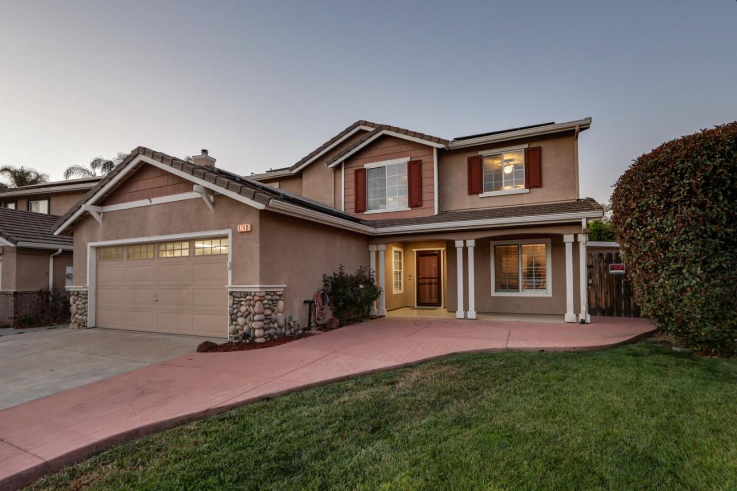 Detail Gallery Image 44 of 55 For 1740 Brentwood Ct, Hollister,  CA 95023 - 5 Beds | 2/1 Baths