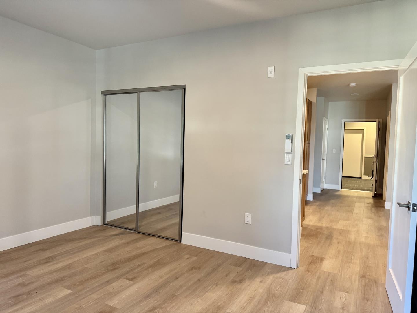 Detail Gallery Image 3 of 15 For 400 San Benito St #209,  Hollister,  CA 95023 - 1 Beds | 1 Baths