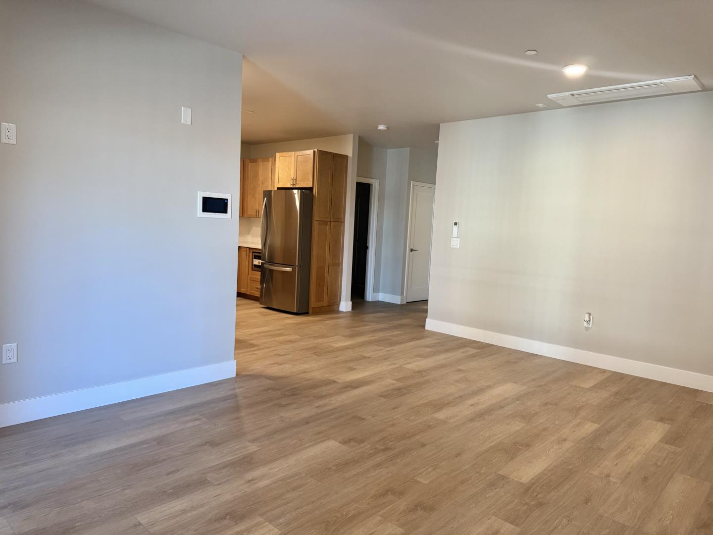 Detail Gallery Image 5 of 15 For 400 San Benito St #209,  Hollister,  CA 95023 - 1 Beds | 1 Baths