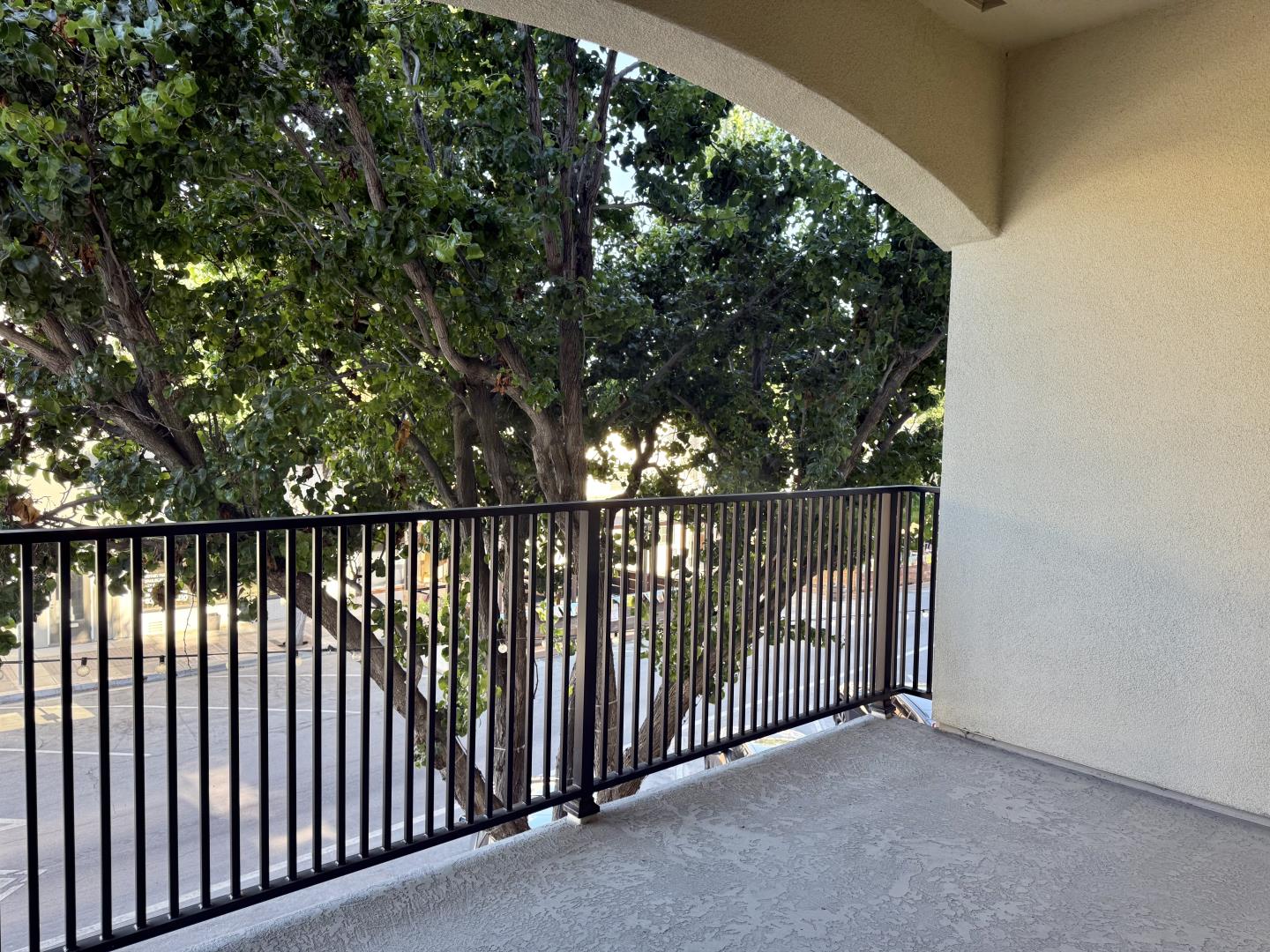 Detail Gallery Image 8 of 15 For 400 San Benito St #209,  Hollister,  CA 95023 - 1 Beds | 1 Baths