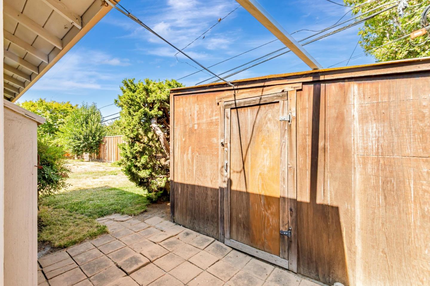 Detail Gallery Image 21 of 38 For 2905 Cambridge Dr, San Jose,  CA 95125 - 3 Beds | 2/1 Baths