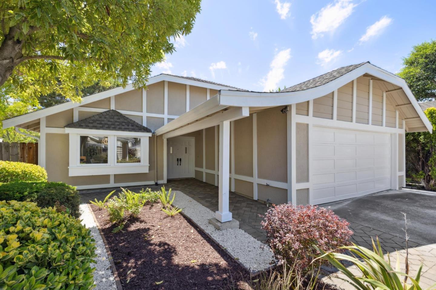 Detail Gallery Image 10 of 114 For 704 Prescott Ln, Foster City,  CA 94404 - 4 Beds | 3 Baths