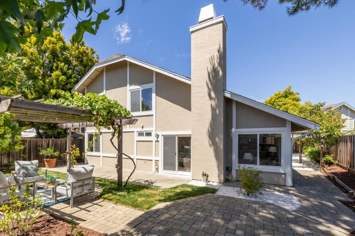 Detail Gallery Image 107 of 114 For 704 Prescott Ln, Foster City,  CA 94404 - 4 Beds | 3 Baths