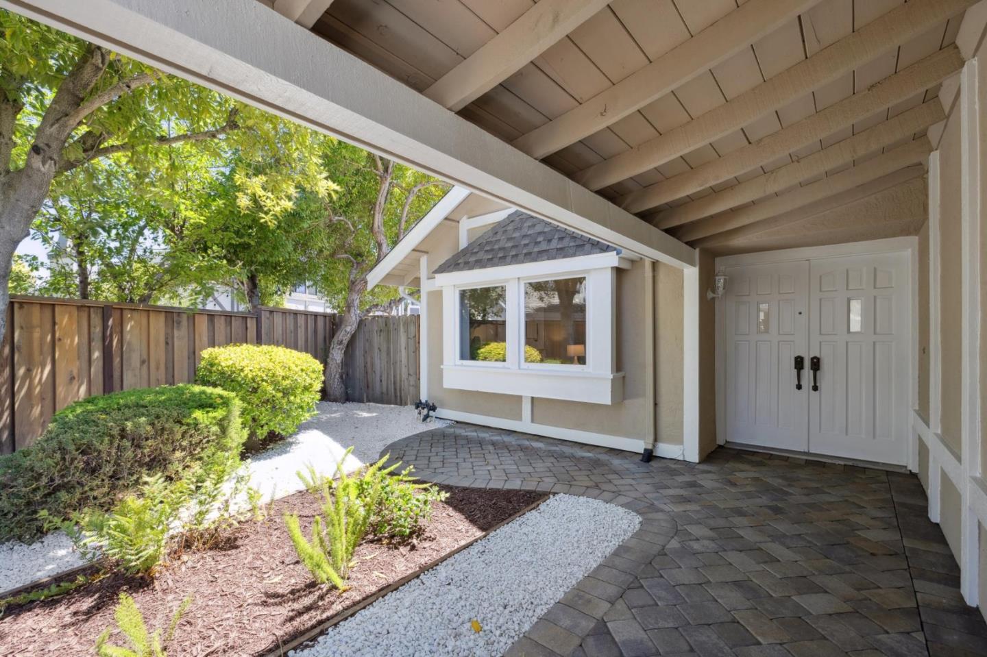 Detail Gallery Image 12 of 114 For 704 Prescott Ln, Foster City,  CA 94404 - 4 Beds | 3 Baths