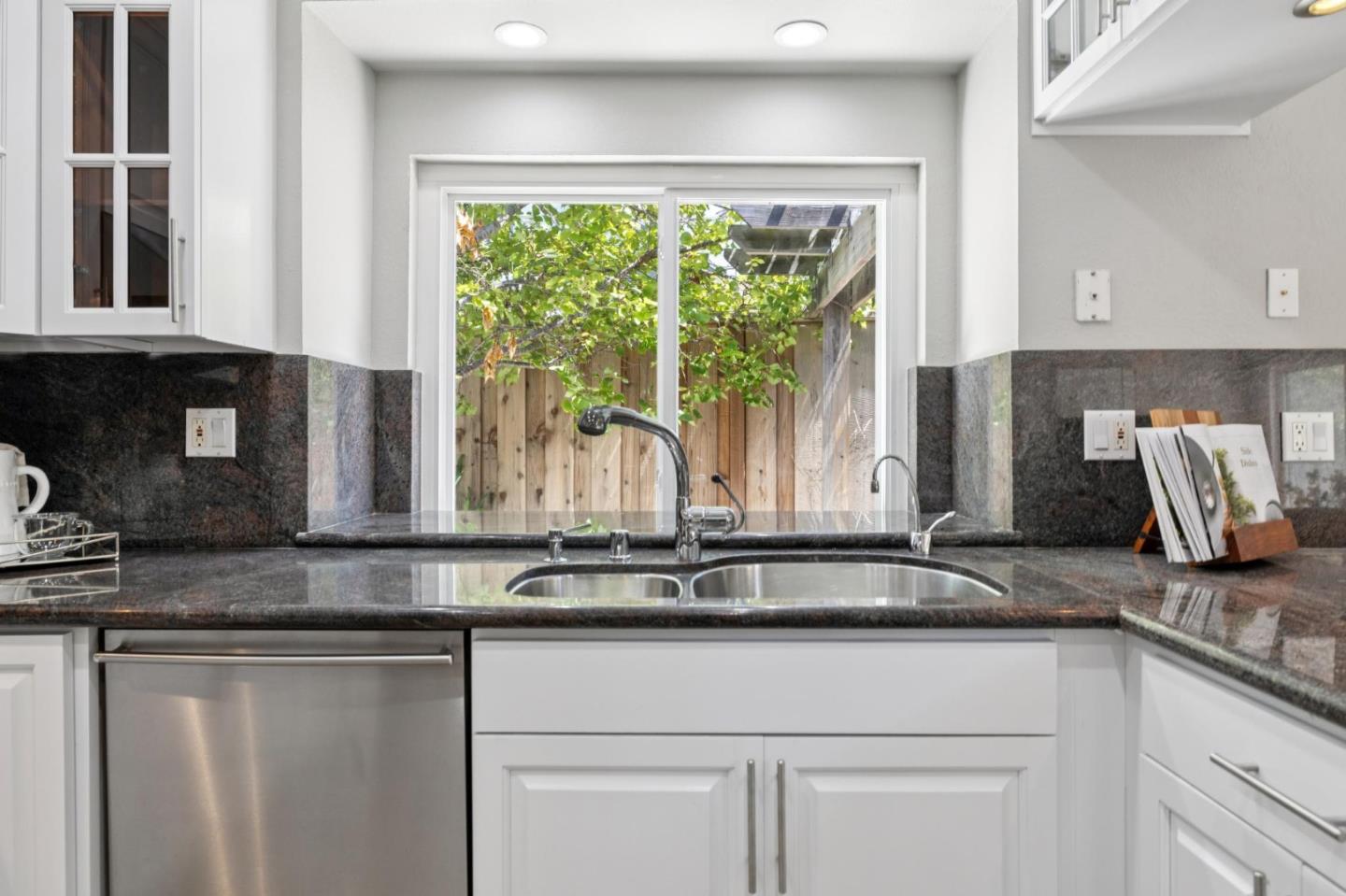 Detail Gallery Image 44 of 114 For 704 Prescott Ln, Foster City,  CA 94404 - 4 Beds | 3 Baths