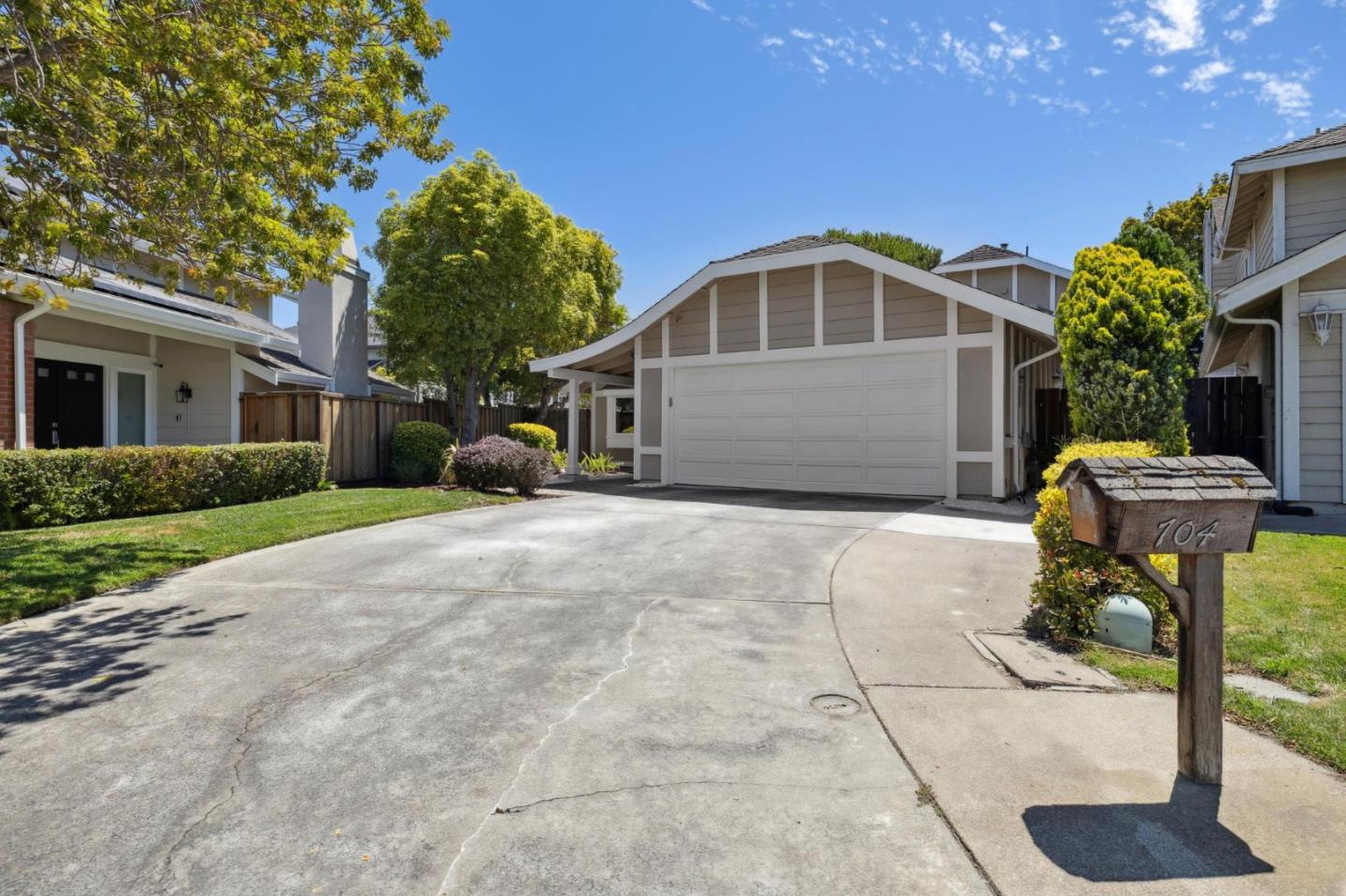 Detail Gallery Image 7 of 114 For 704 Prescott Ln, Foster City,  CA 94404 - 4 Beds | 3 Baths