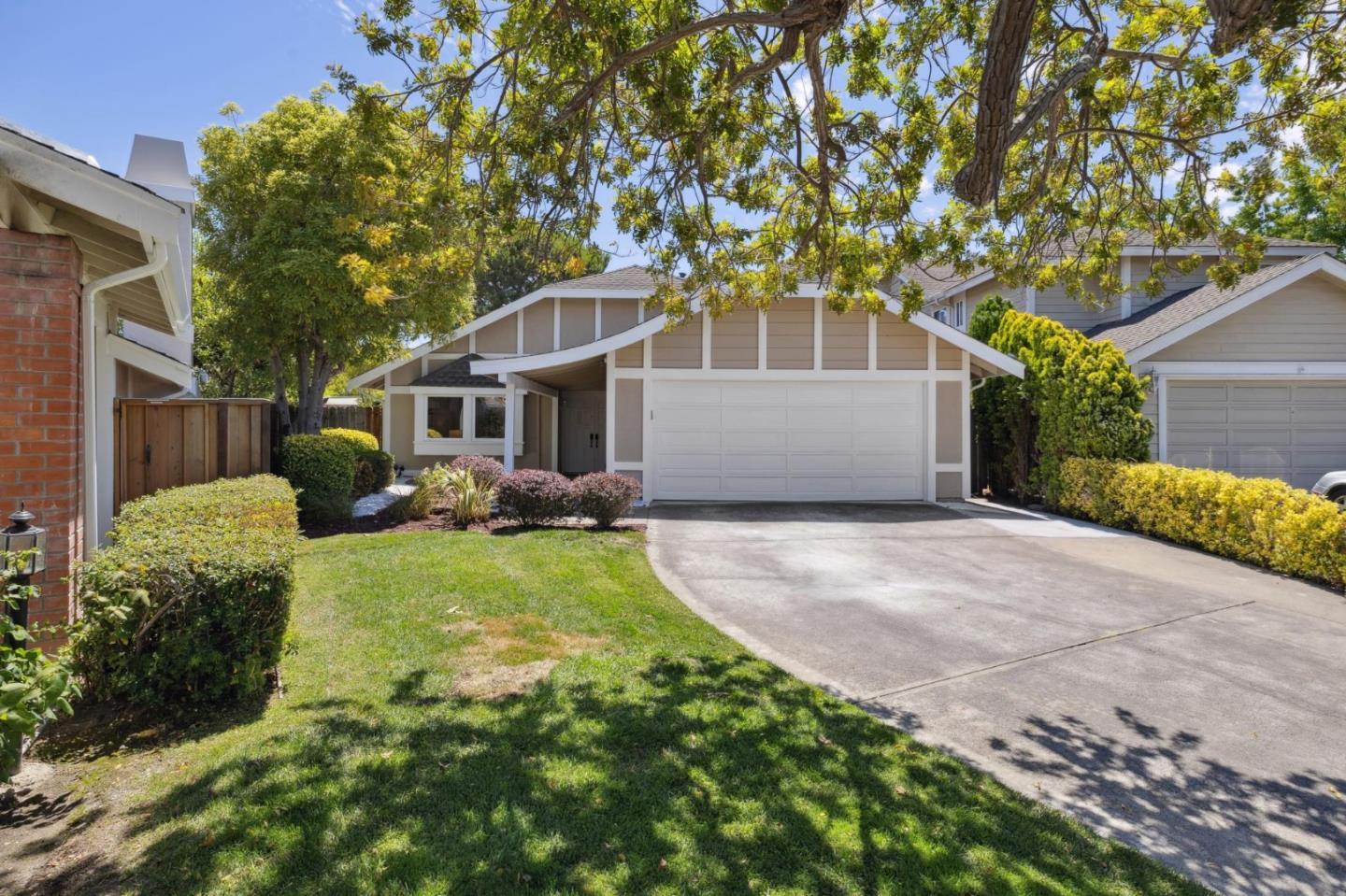 Detail Gallery Image 8 of 114 For 704 Prescott Ln, Foster City,  CA 94404 - 4 Beds | 3 Baths
