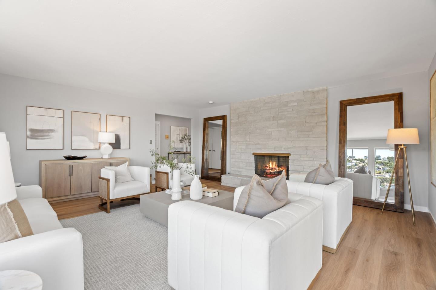 Detail Gallery Image 8 of 40 For 942 Viewridge Dr, San Mateo,  CA 94403 - 4 Beds | 2/1 Baths