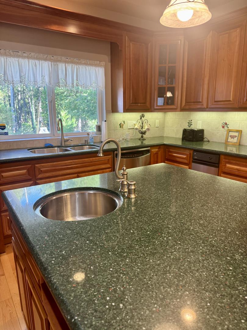Detail Gallery Image 21 of 56 For 27645 E Inspiration Dr, Pioneer,  CA 95666 - 3 Beds | 3 Baths