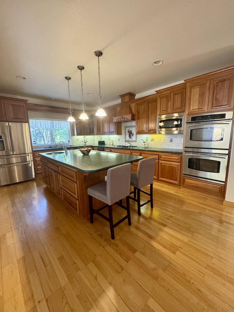 Detail Gallery Image 27 of 56 For 27645 E Inspiration Dr, Pioneer,  CA 95666 - 3 Beds | 3 Baths