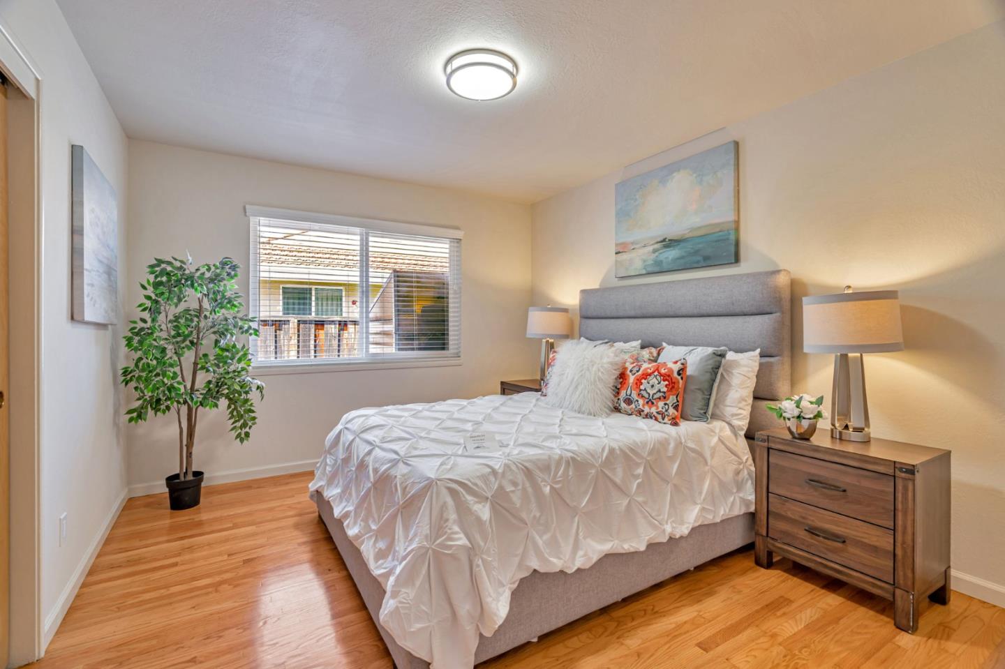 Detail Gallery Image 22 of 48 For 1574 S Mary Ave, Sunnyvale,  CA 94087 - 4 Beds | 3 Baths
