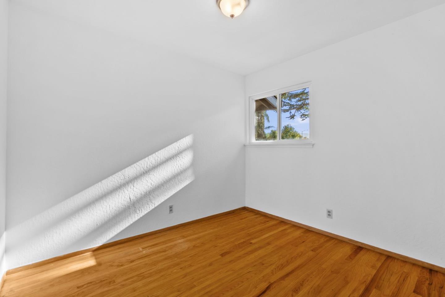 Detail Gallery Image 19 of 34 For 5712 Calpine Dr, San Jose,  CA 95123 - 3 Beds | 1/1 Baths